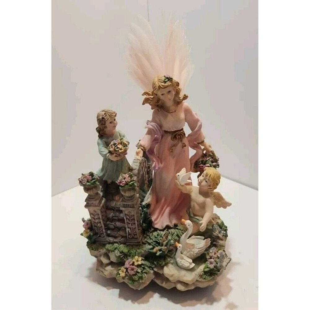 Vtg Musical Fiber Optic Angel  "Angels We Have Heard On High" w/Child & Cherub